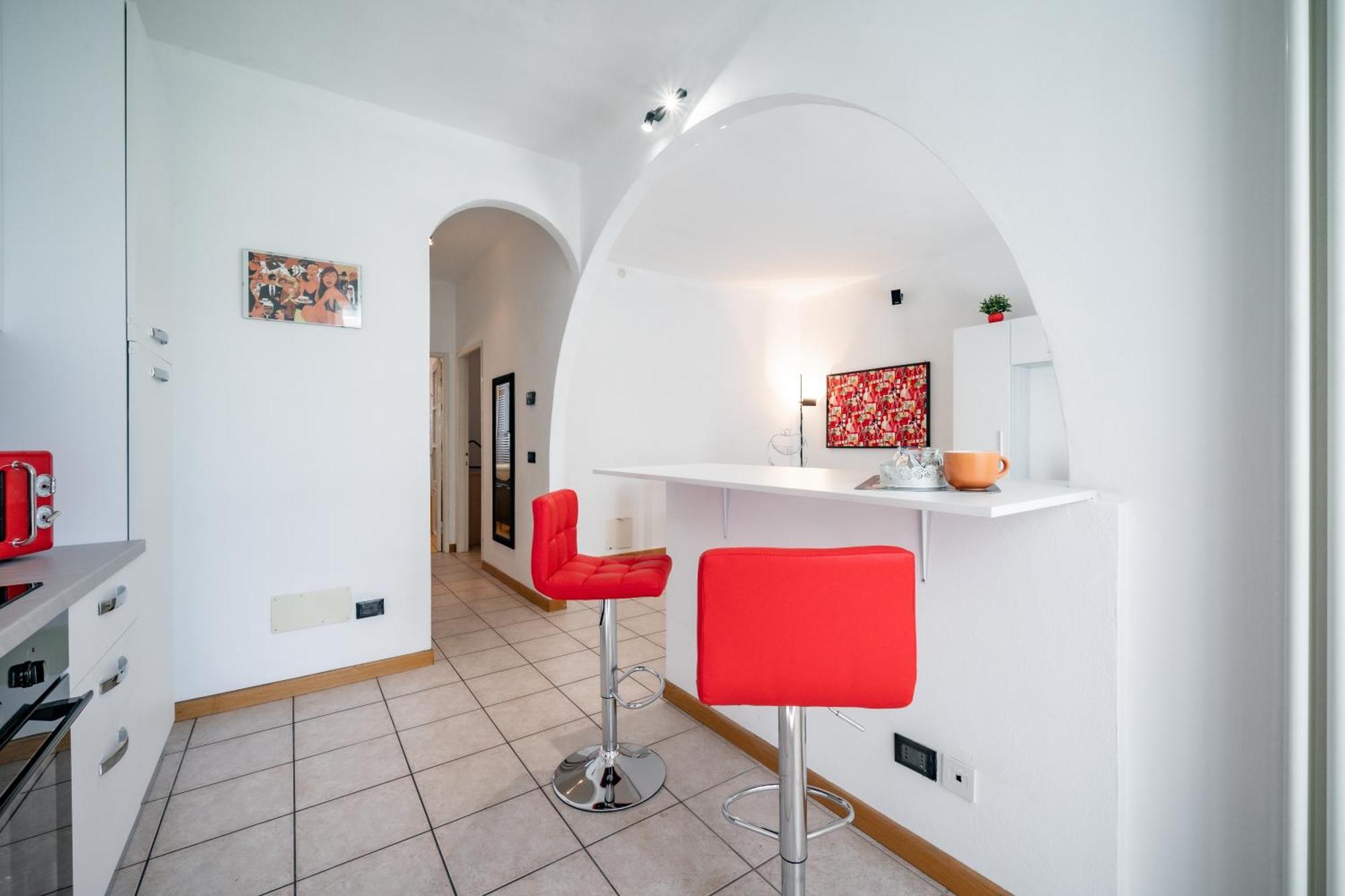 Dolce Teresa Apartment Mandello del Lario Bagian luar foto