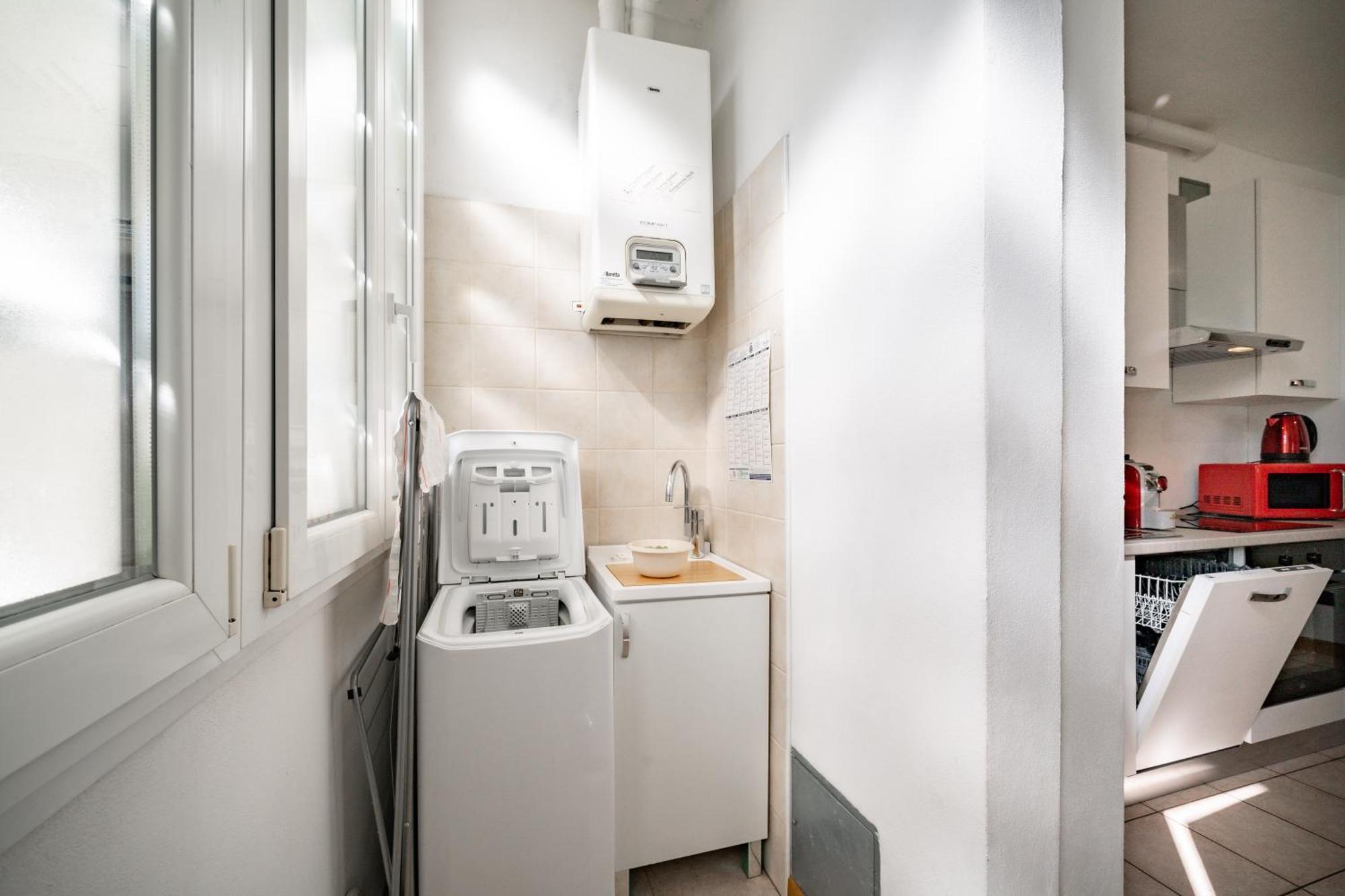 Dolce Teresa Apartment Mandello del Lario Bagian luar foto