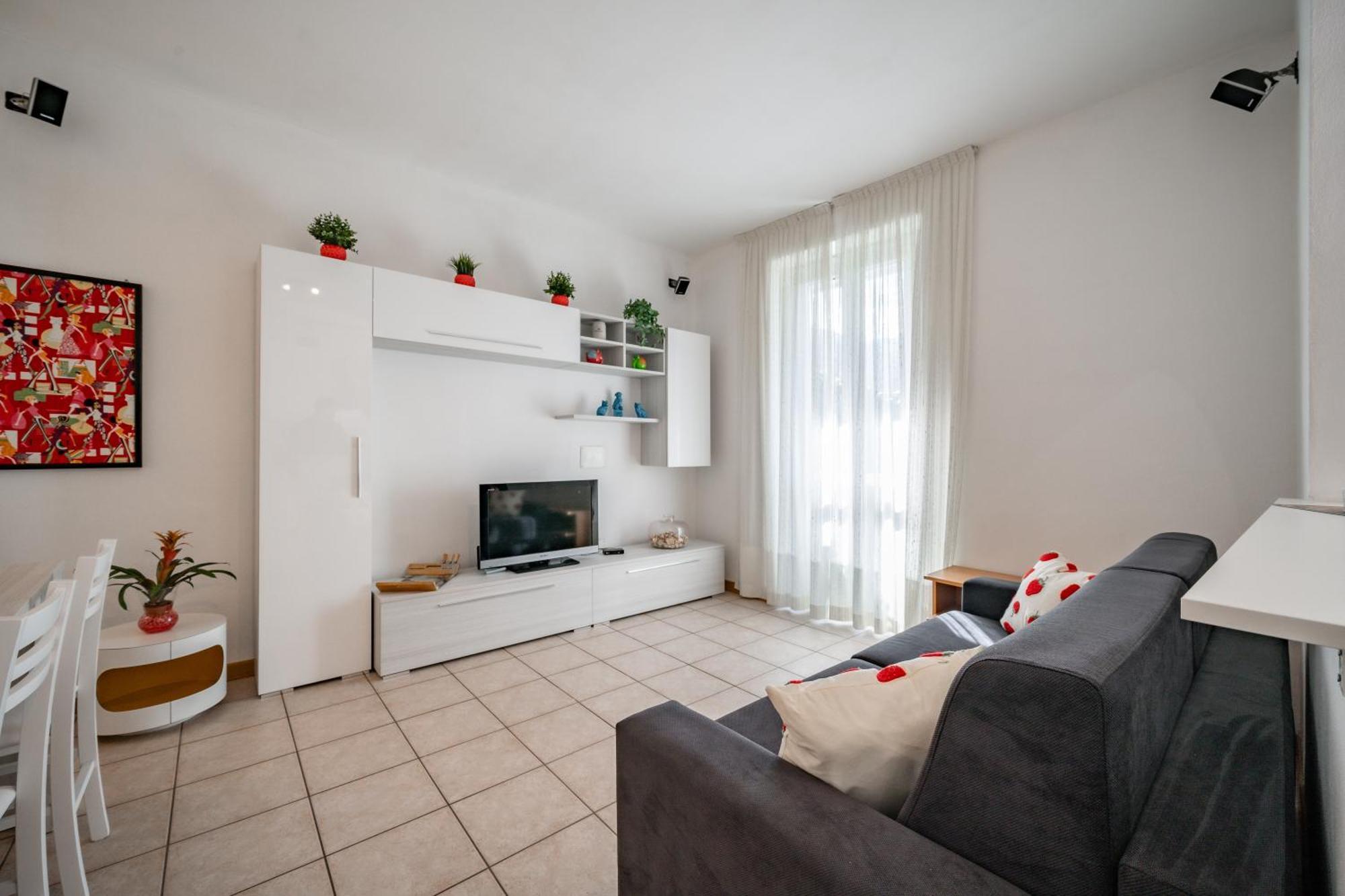 Dolce Teresa Apartment Mandello del Lario Bagian luar foto