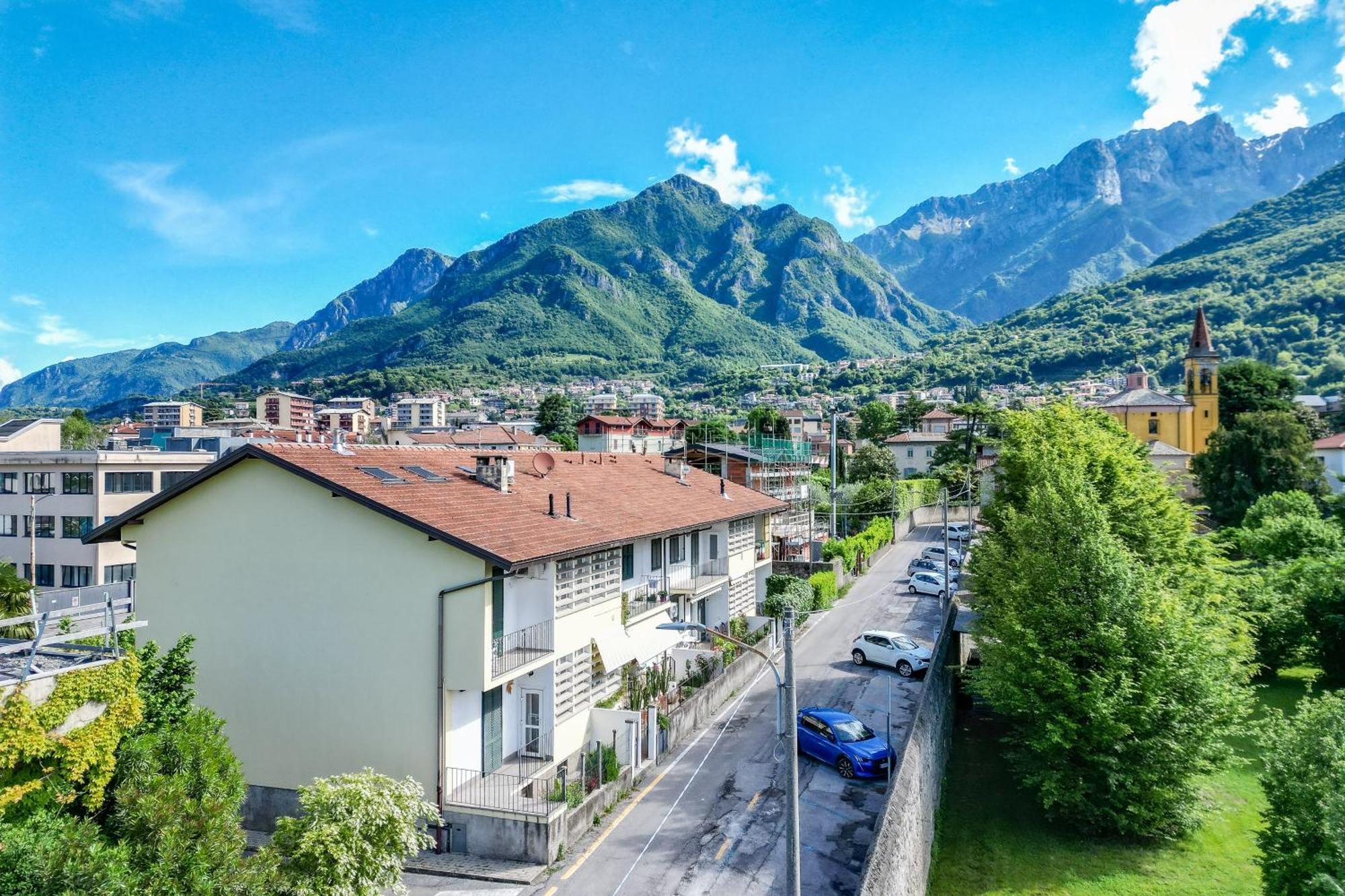 Dolce Teresa Apartment Mandello del Lario Bagian luar foto