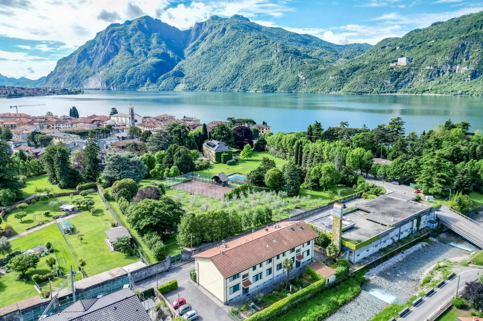 Dolce Teresa Apartment Mandello del Lario Bagian luar foto